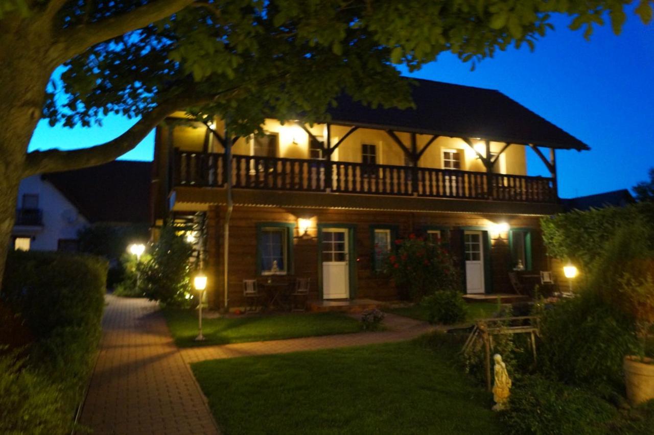 Pension Zum Holzpantoffelmacher Burg  Exterior photo